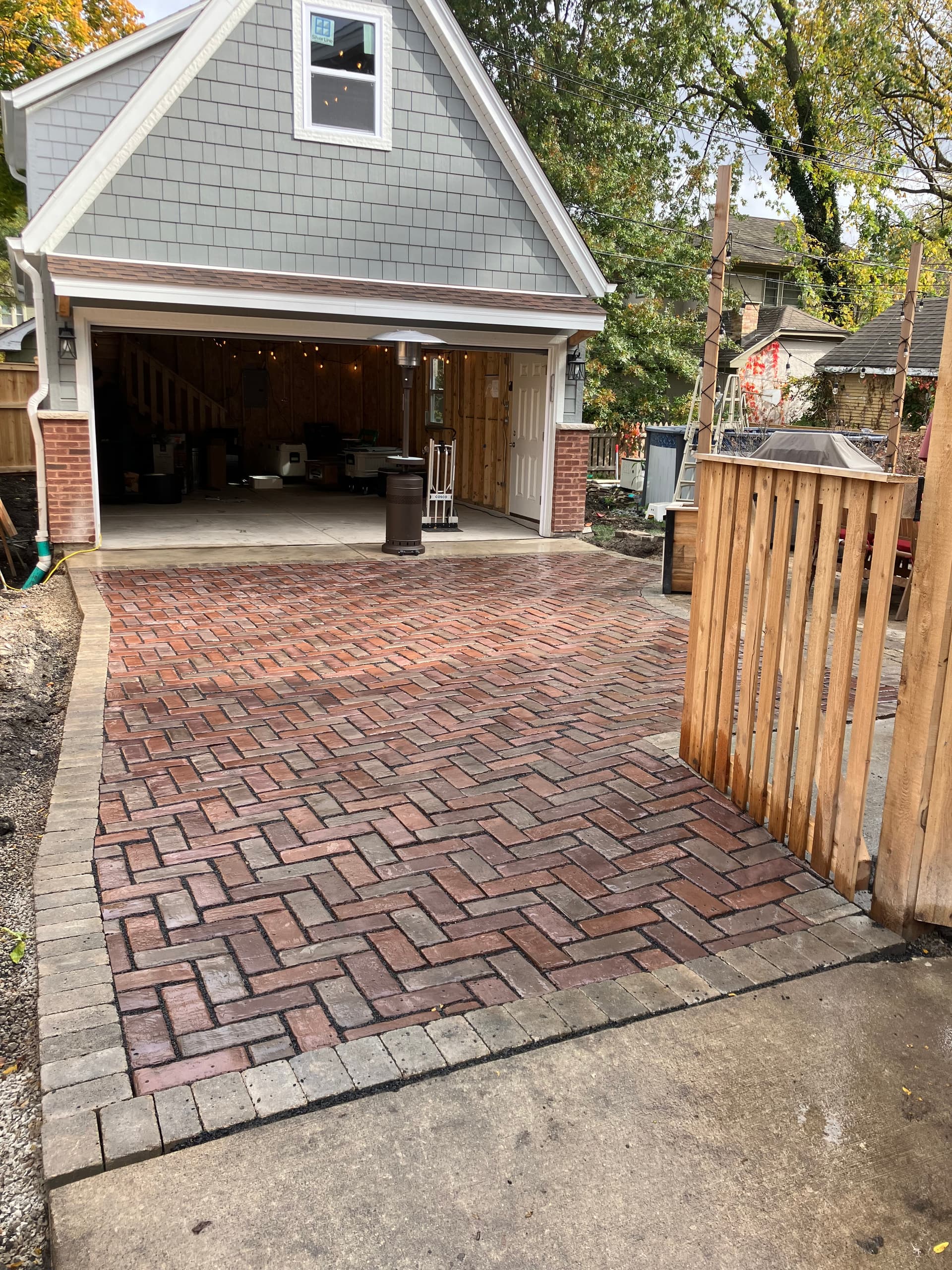 UNILOCK Premium Driveway