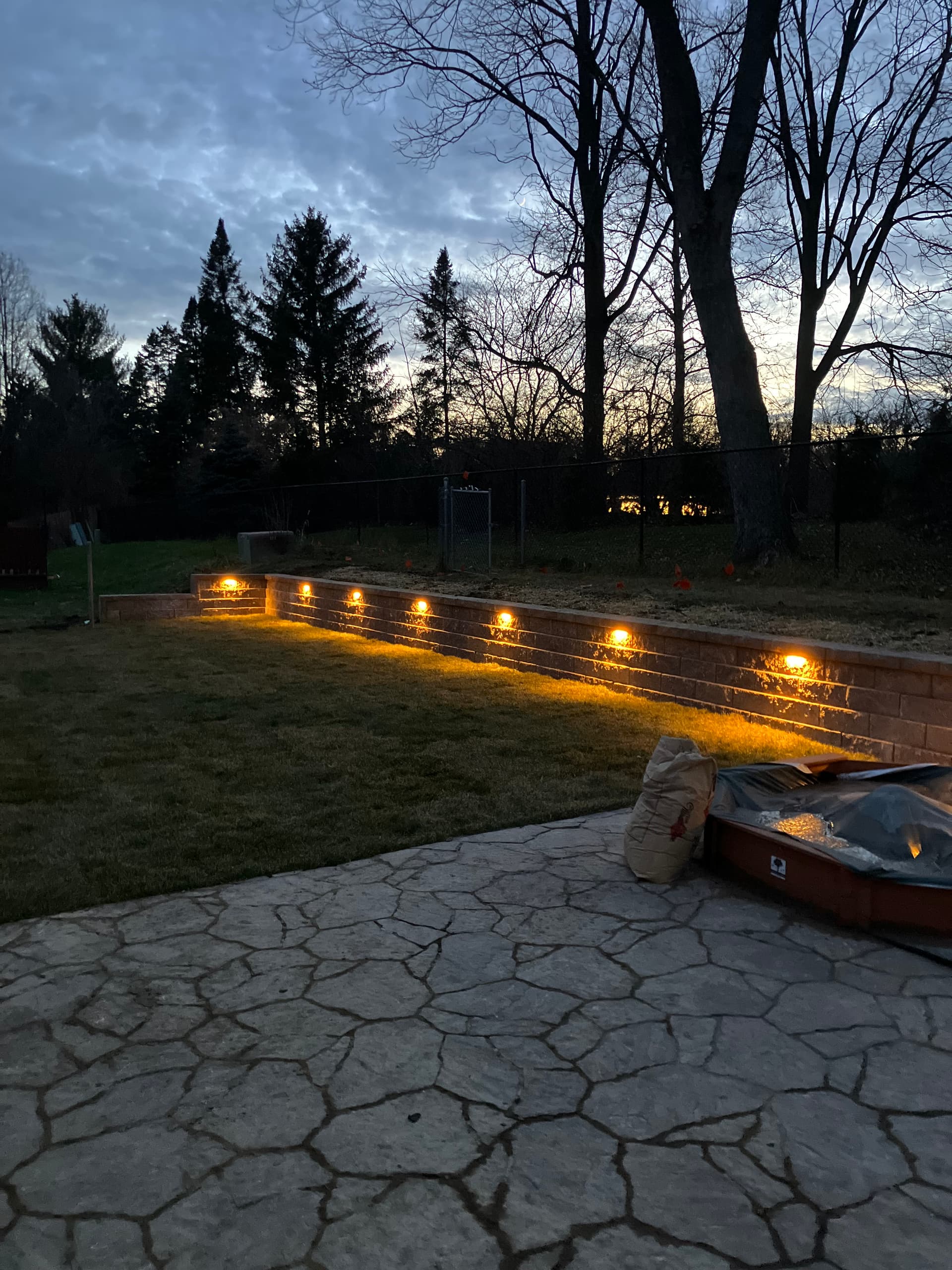 Retaining Wall with Lighting